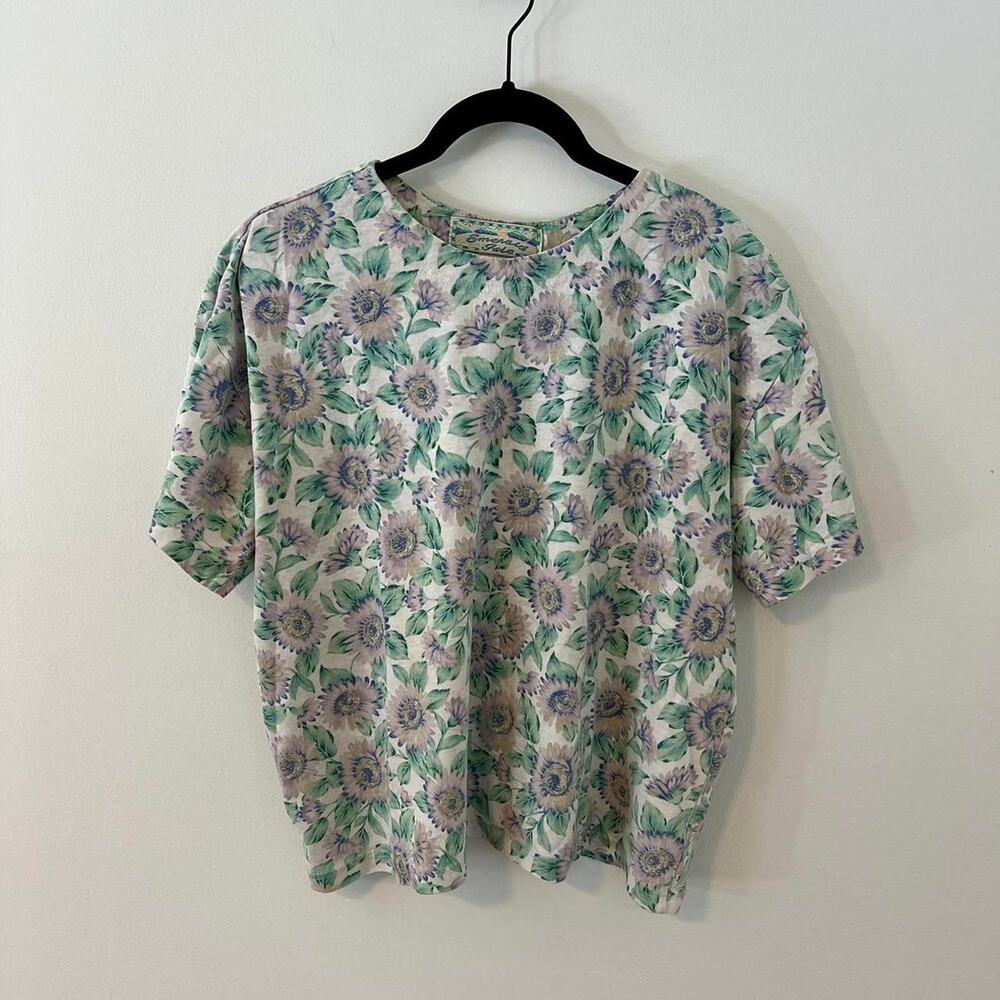 90s floral tee shirt